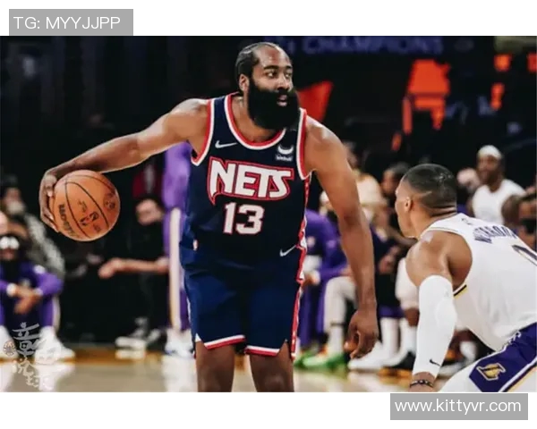 篮网与湖人对决分析：球员状态战术布置及胜负关键因素探讨